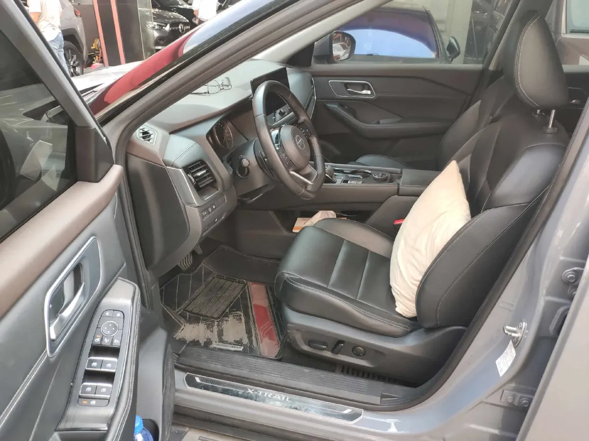 2021 Nissan X-Trail 1.5T 204HP L3 CVT,autocango,china used car exporter,china ev exporter,chinese used car exporter,chinese used ev exporter