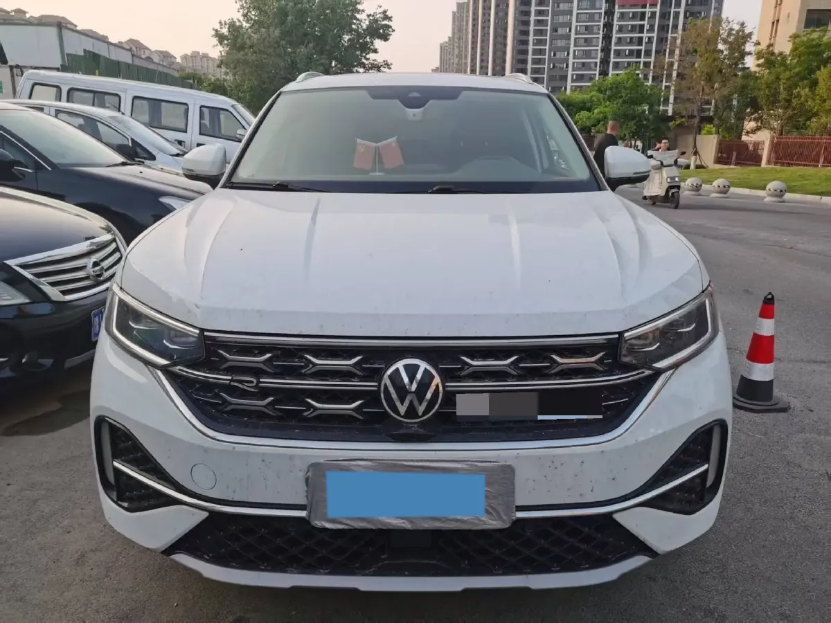 2023 Volkswagen Tayron X 2.0T 186HP L4 7DCT,autocango,china used car exporter,china ev exporter,chinese used car exporter,chinese used ev exporter
