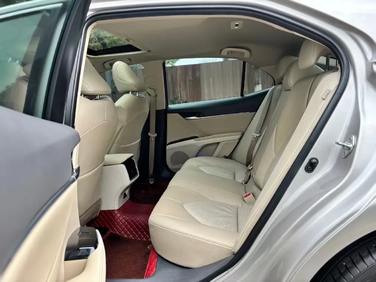 2021 Toyota Camry 2.0L 178HP L4 CVT,autocango,china used car exporter,china ev exporter,chinese used car exporter,chinese used ev exporter