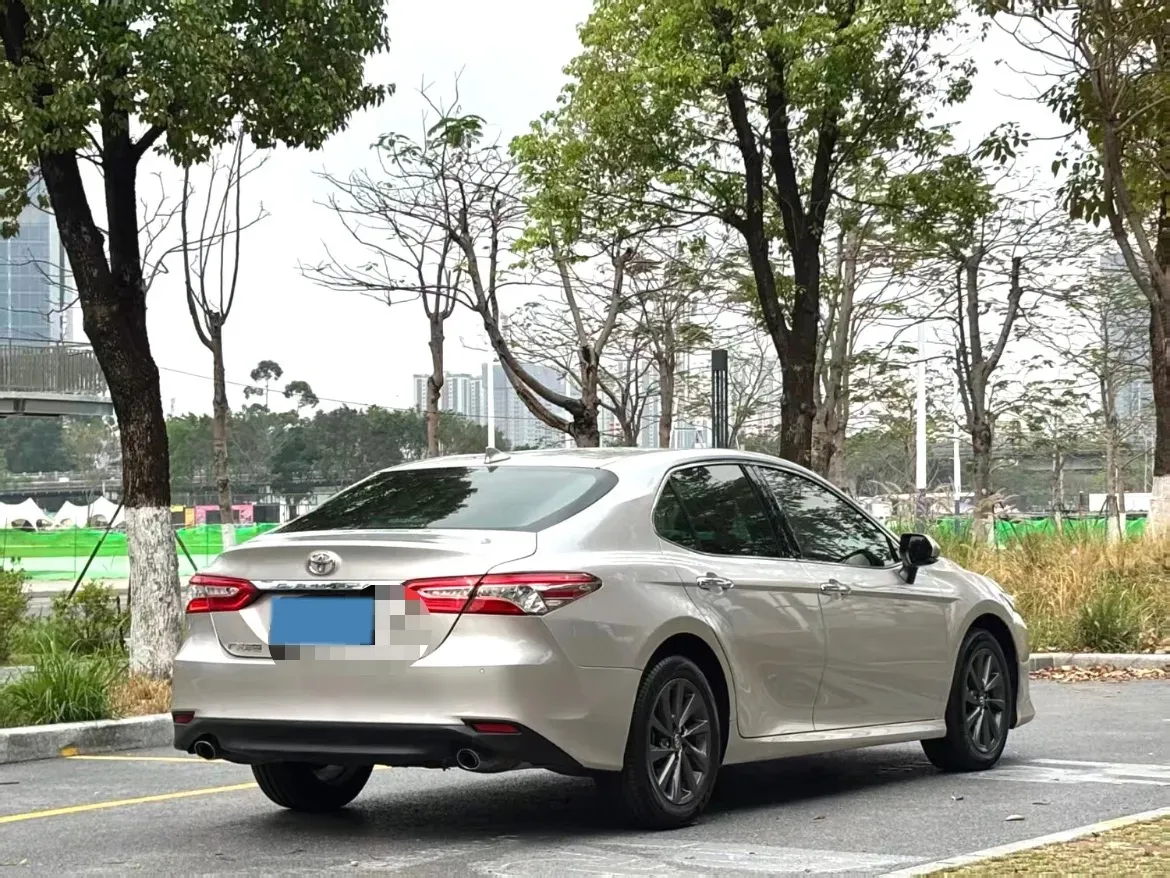 2021 Toyota Camry 2.0L 178HP L4 CVT,autocango,china used car exporter,china ev exporter,chinese used car exporter,chinese used ev exporter