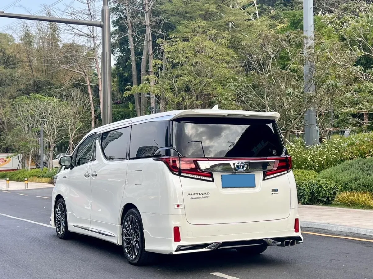 2020 Toyota Alphard 2.5L 117HP L4 E-CVT Hybrid,autocango,china used car exporter,china ev exporter,chinese used car exporter,chinese used ev exporter