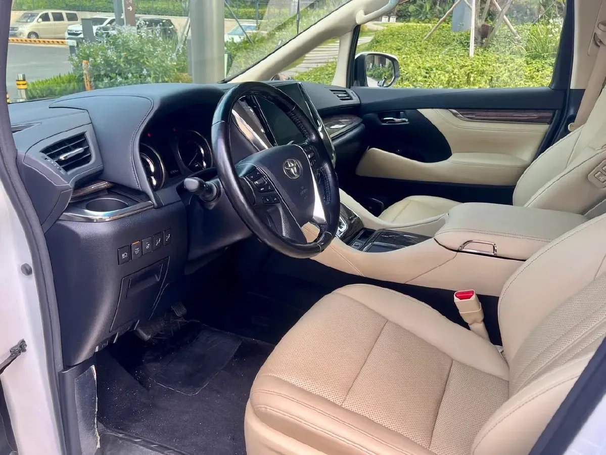 2020 Toyota Alphard 2.5L 117HP L4 E-CVT Hybrid,autocango,china used car exporter,china ev exporter,chinese used car exporter,chinese used ev exporter