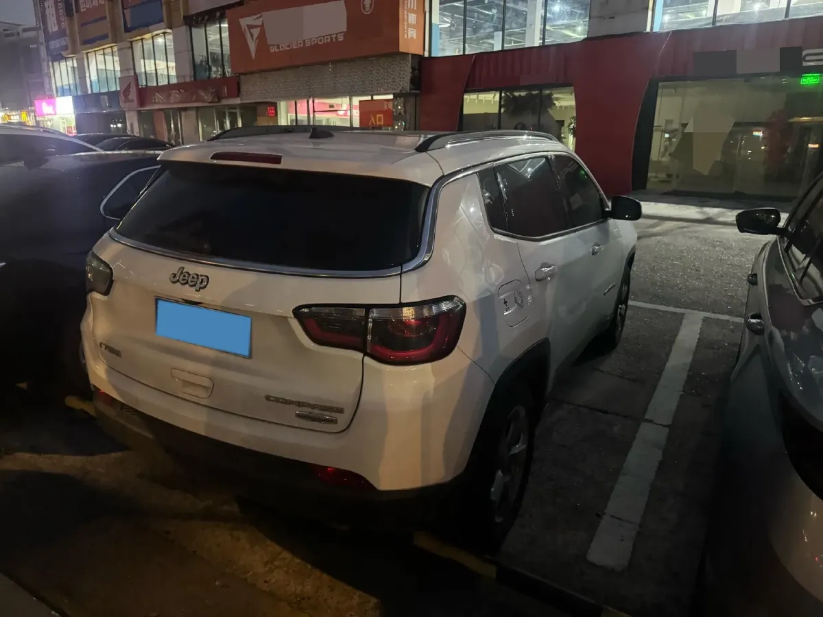 2017 Jeep Compass 1.4T 165HP L4 7DCT,autocango,china used car exporter,china ev exporter,chinese used car exporter,chinese used ev exporter