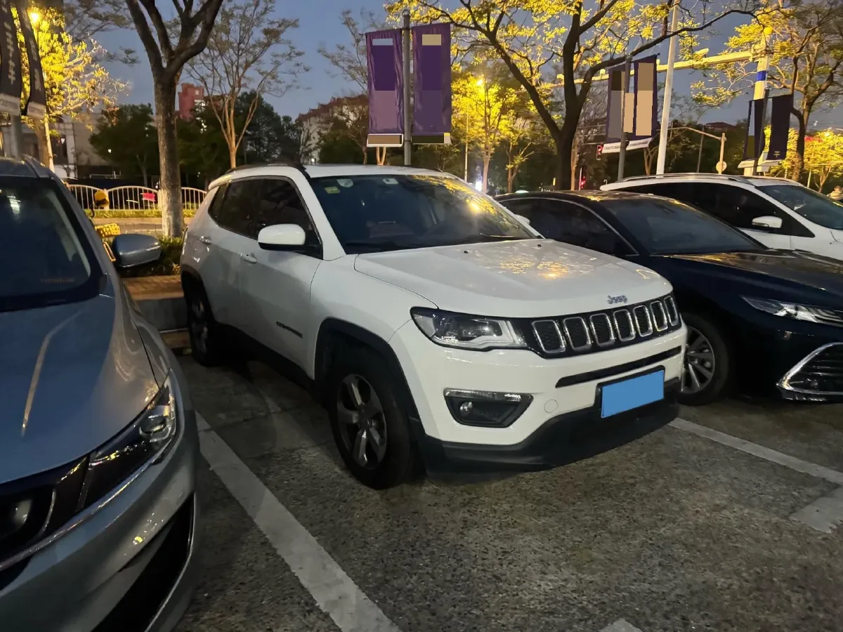 2017 Jeep Compass 1.4T 165HP L4 7DCT,autocango,china used car exporter,china ev exporter,chinese used car exporter,chinese used ev exporter