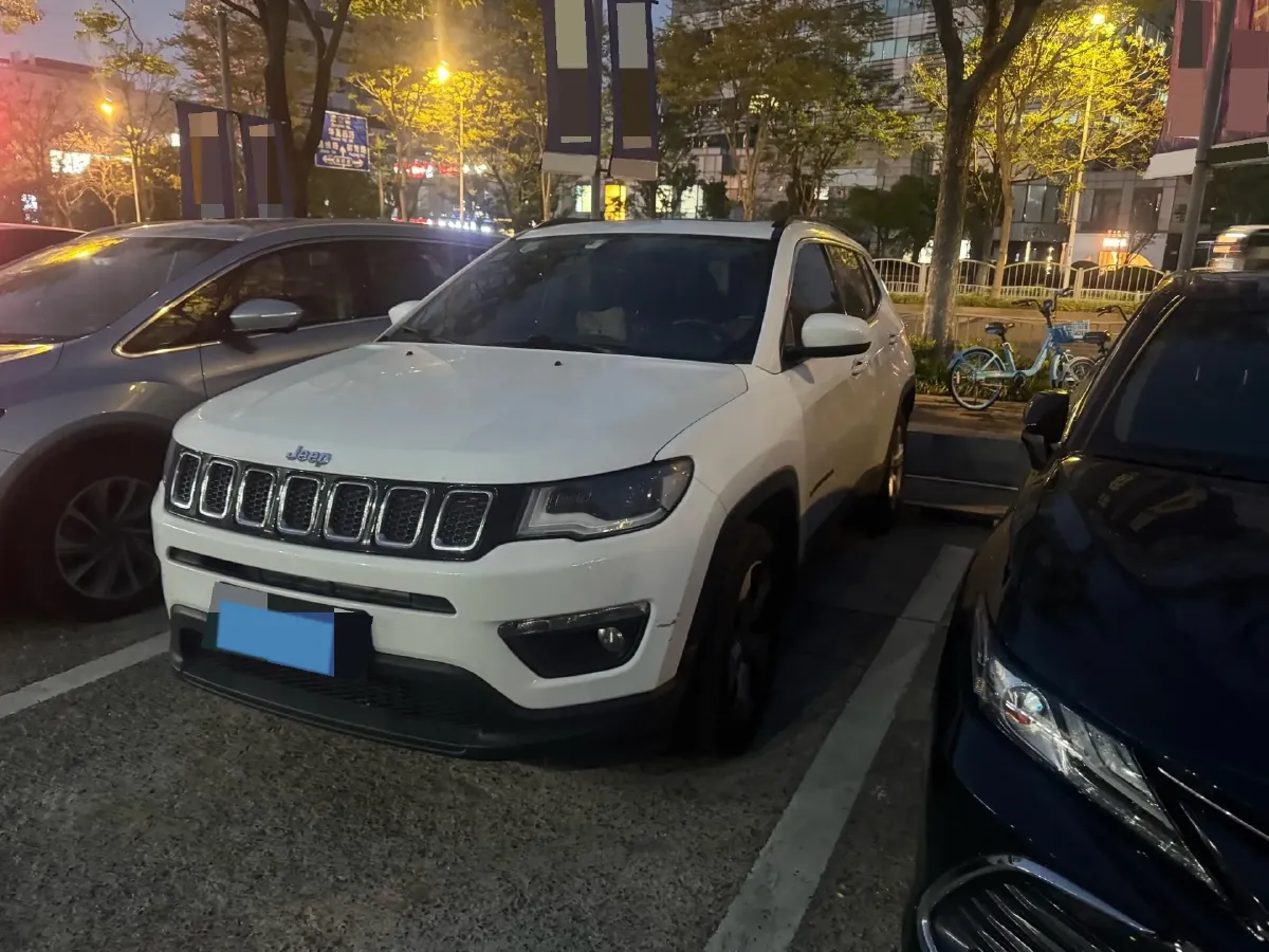 2017 Jeep Compass 1.4T 165HP L4 7DCT,autocango,china used car exporter,china ev exporter,chinese used car exporter,chinese used ev exporter