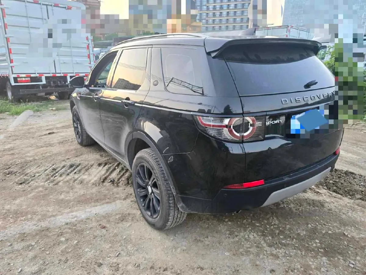 2018 Land Rover Discovery Sport 2.0T 241HP L4 9AT,autocango,china used car exporter,china ev exporter,chinese used car exporter,chinese used ev exporter