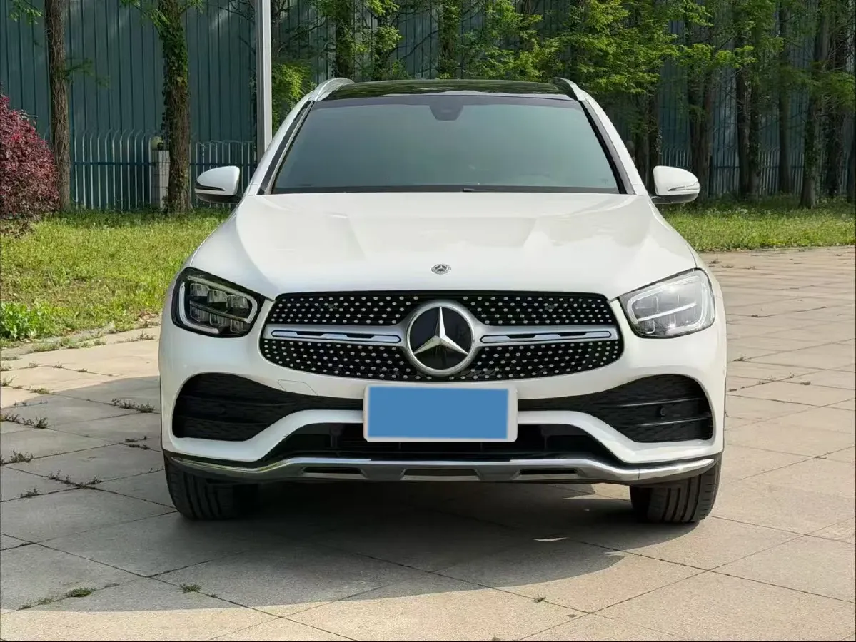 2022 Mercedes-Benz GLC Class 2.0T 197HP L4 9AT,autocango,china used car exporter,china ev exporter,chinese used car exporter,chinese used ev exporter