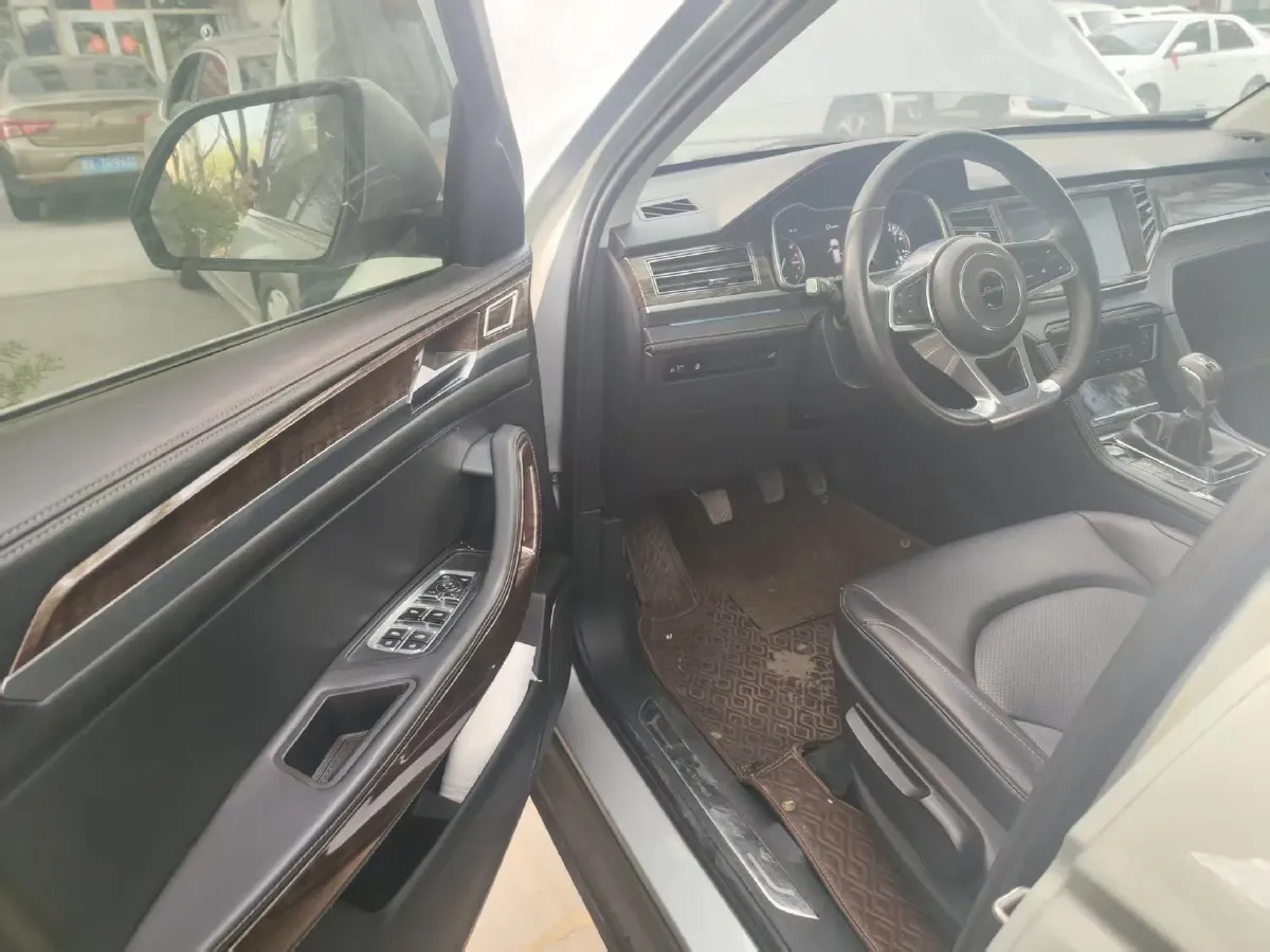 2017 Zotye Damy X7 1.8T 177HP L4 5MT,autocango,china used car exporter,china ev exporter,chinese used car exporter,chinese used ev exporter