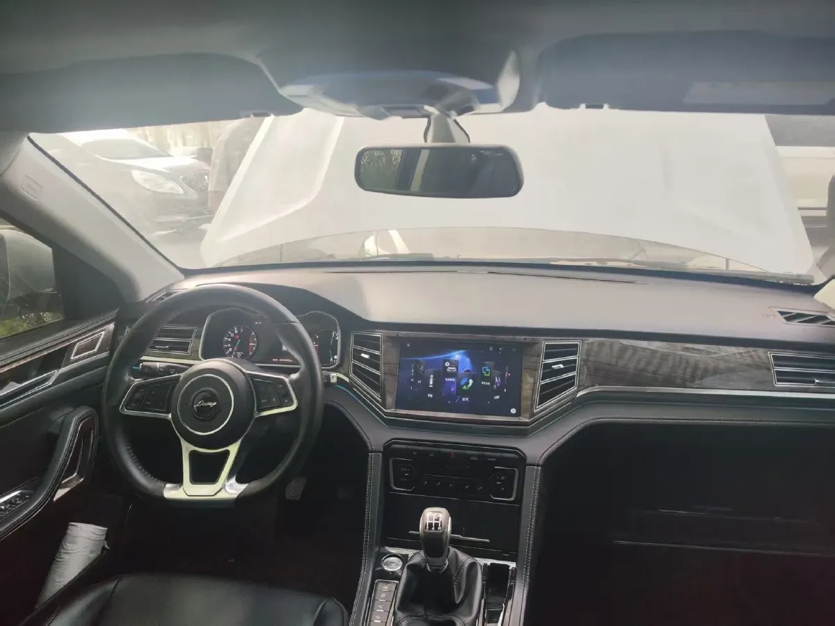 2017 Zotye Damy X7 1.8T 177HP L4 5MT,autocango,china used car exporter,china ev exporter,chinese used car exporter,chinese used ev exporter