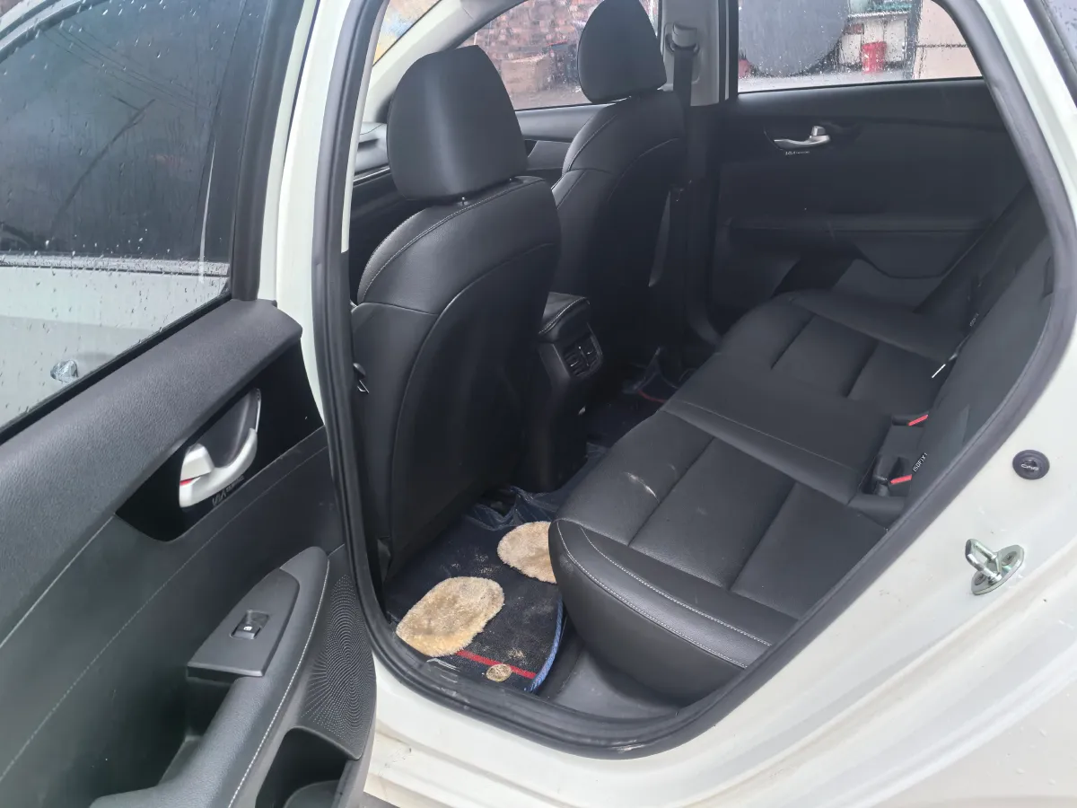 2021 Kia K3 1.5L 115HP L4 CVT,autocango,china used car exporter,china ev exporter,chinese used car exporter,chinese used ev exporter