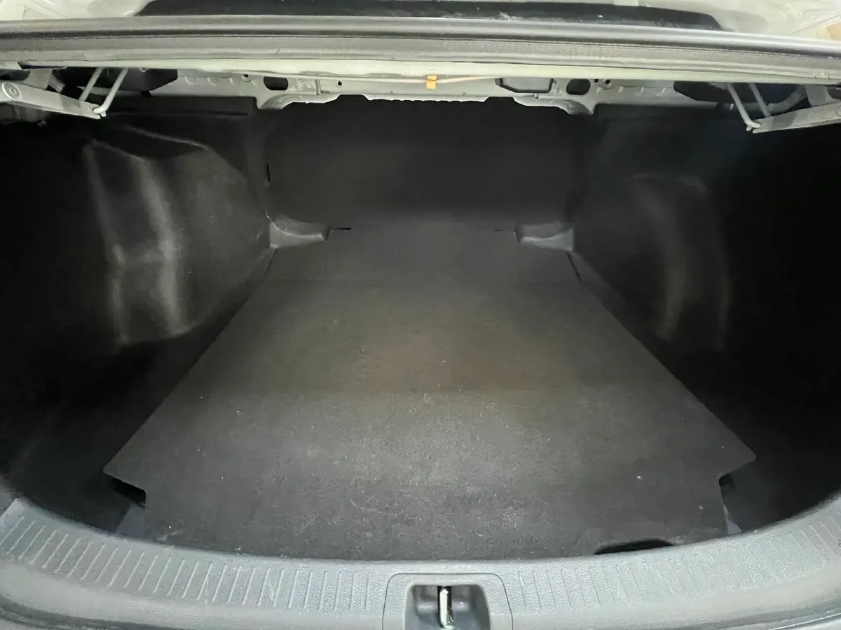 2021 Toyota Corolla 1.5L 121HP L3 CVT,autocango,china used car exporter,china ev exporter,chinese used car exporter,chinese used ev exporter