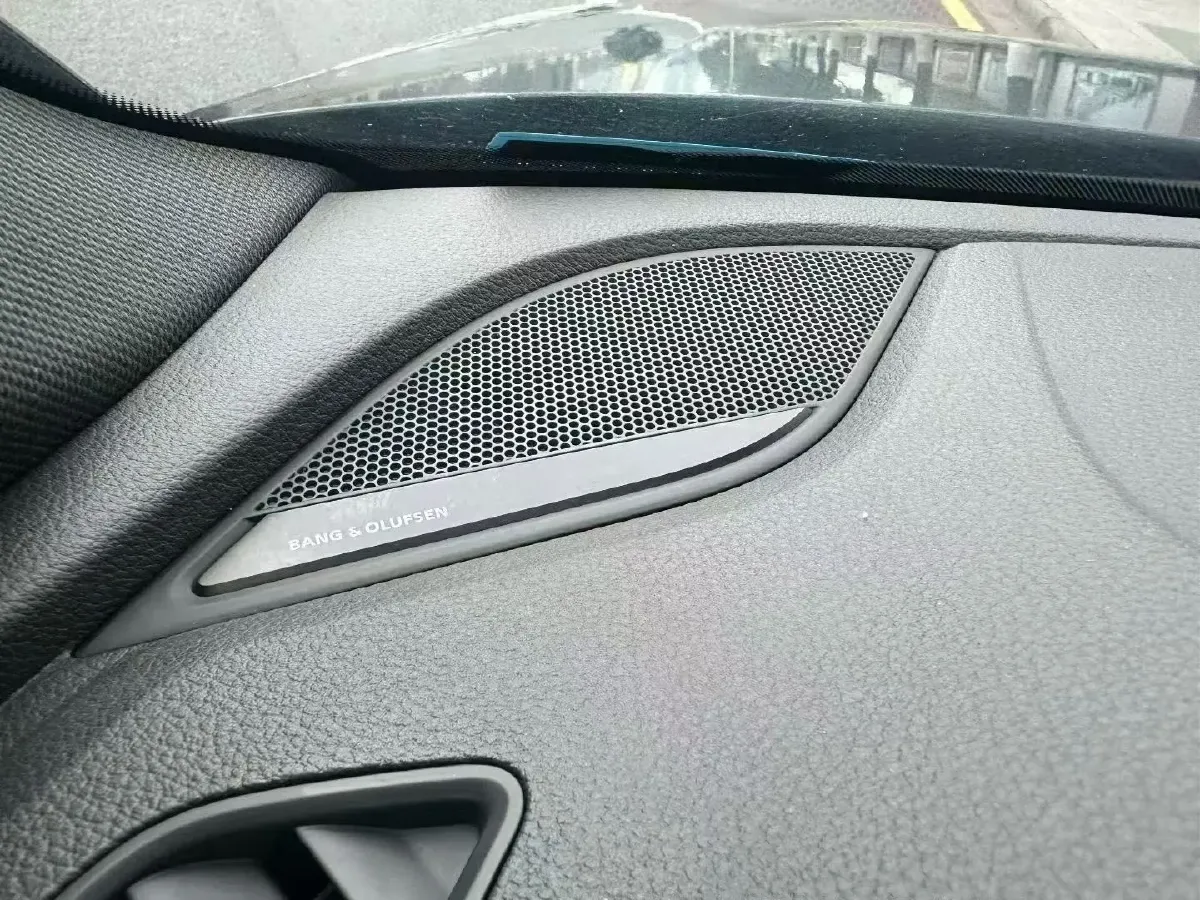 2021 Audi A4L 2.0T 190HP L4 7DCT,autocango,china used car exporter,china ev exporter,chinese used car exporter,chinese used ev exporter