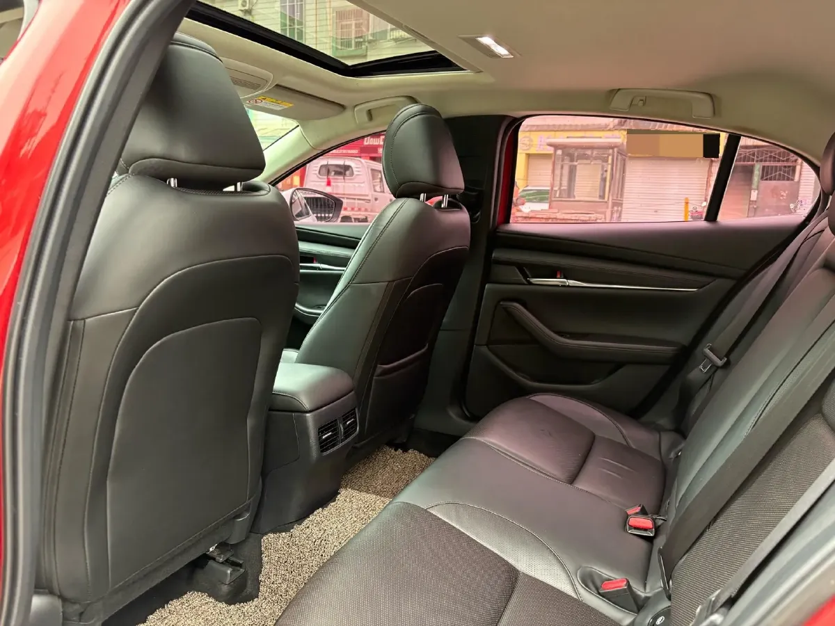 2020 Mazda 3 Axela 2.0L 158HP L4 6AT,autocango,china used car exporter,china ev exporter,chinese used car exporter,chinese used ev exporter