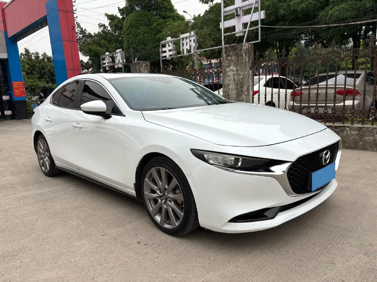 2020 Mazda 3 Axela 2.0L 158HP L4 6AT,autocango,china used car exporter,china ev exporter,chinese used car exporter,chinese used ev exporter