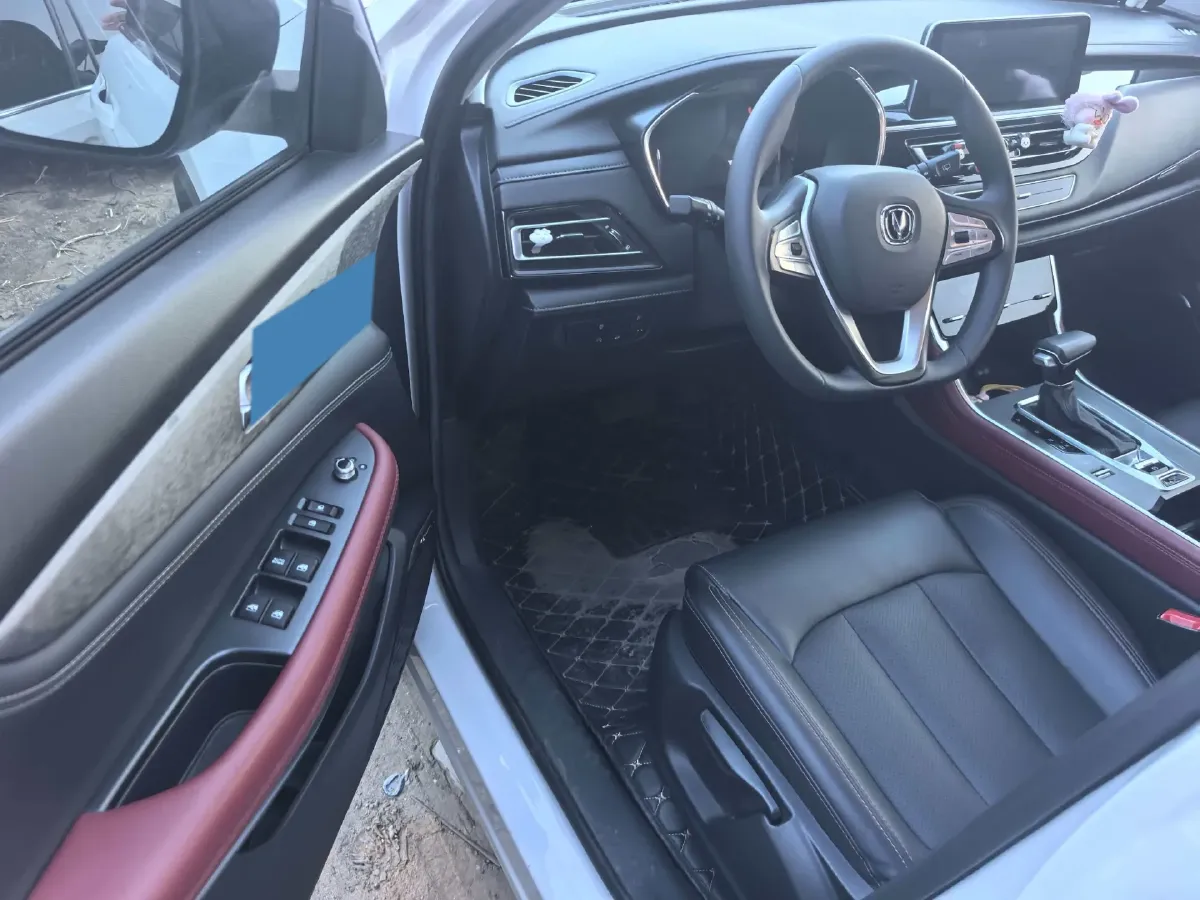 2022 ChangAn CS75 1.5T 180HP L4 7DCT,autocango,china used car exporter,china ev exporter,chinese used car exporter,chinese used ev exporter