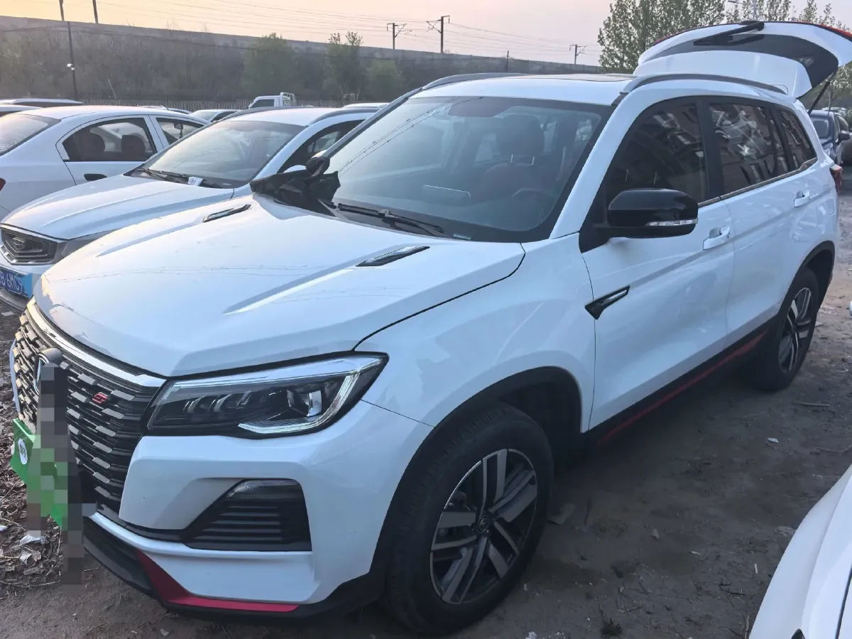 2022 ChangAn CS75 1.5T 180HP L4 7DCT,autocango,china used car exporter,china ev exporter,chinese used car exporter,chinese used ev exporter