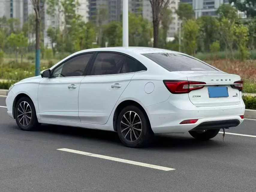 2020 Roewe i5 1.5L 120HP L4 CVT,autocango,china used car exporter,china ev exporter,chinese used car exporter,chinese used ev exporter