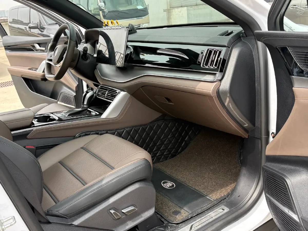 2021 BYD Tang 2.0T 192HP L4 6AT,autocango,china used car exporter,china ev exporter,chinese used car exporter,chinese used ev exporter