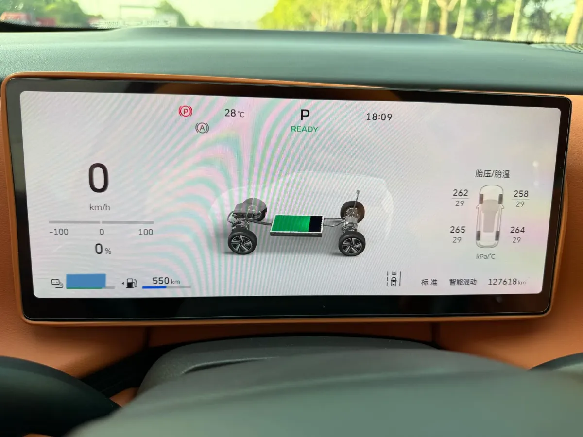 2025 WEY BlueMountain 1.5T 170HP L4 4DHT PHEV 44.5KWH,autocango,china used car exporter,china ev exporter,chinese used car exporter,chinese used ev exporter