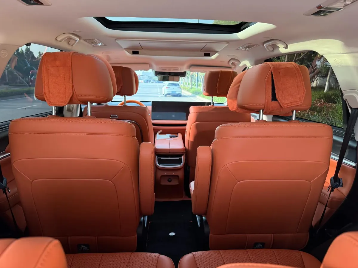 2025 WEY BlueMountain 1.5T 170HP L4 4DHT PHEV 44.5KWH,autocango,china used car exporter,china ev exporter,chinese used car exporter,chinese used ev exporter