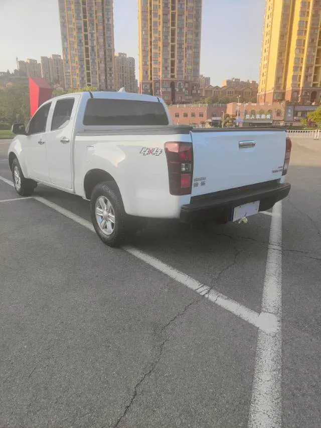 2020 Isuzu LingTuo 2.5T 150HP L4 6AT,autocango,china used car exporter,china ev exporter,chinese used car exporter,chinese used ev exporter