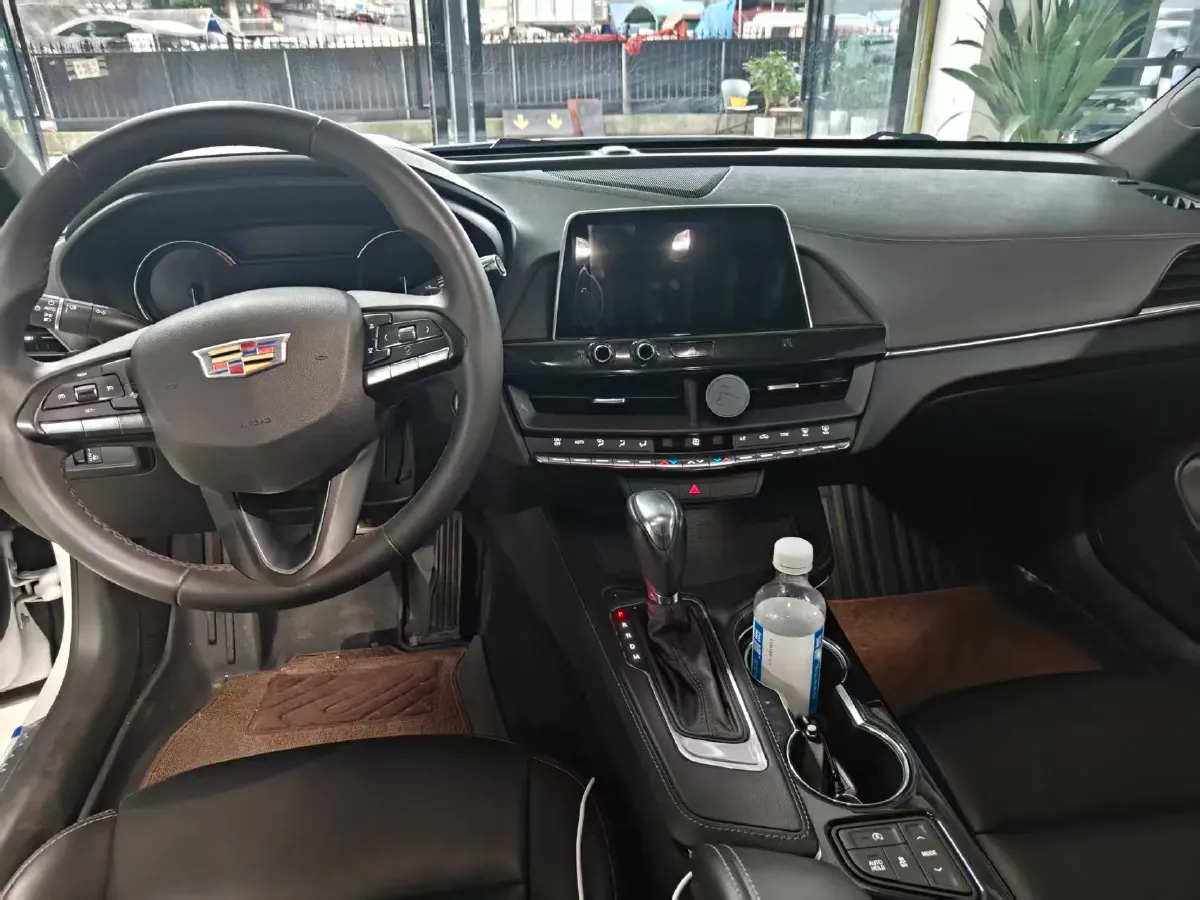 2021 Cadillac CT4 2.0T 237HP L4 8AT,autocango,china used car exporter,china ev exporter,chinese used car exporter,chinese used ev exporter