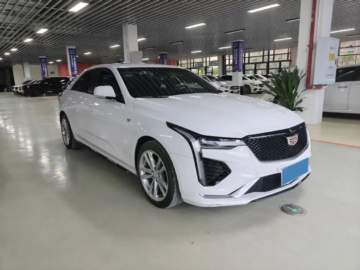 2021 Cadillac CT4 2.0T 237HP L4 8AT,autocango,china used car exporter,china ev exporter,chinese used car exporter,chinese used ev exporter