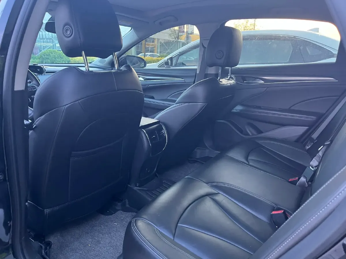 2020 Buick Larcosse 2.0T 237HP L4 9AT,autocango,china used car exporter,china ev exporter,chinese used car exporter,chinese used ev exporter