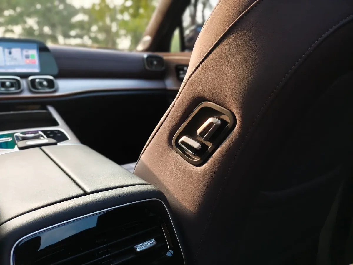 2025 Chery Tiggo 9 2.0T 261HP L4 8AT,autocango,china used car exporter,china ev exporter,chinese used car exporter,chinese used ev exporter