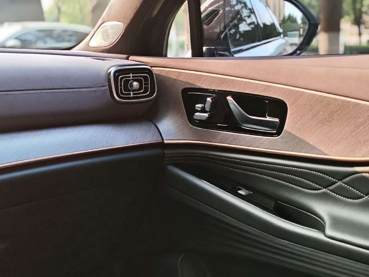 2025 Chery Tiggo 9 2.0T 261HP L4 8AT,autocango,china used car exporter,china ev exporter,chinese used car exporter,chinese used ev exporter