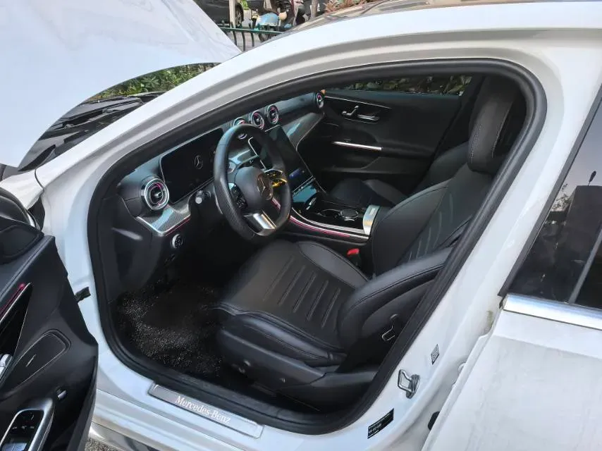 2023 Mercedes-Benz C Class 1.5T 204HP L4 9AT,autocango,china used car exporter,china ev exporter,chinese used car exporter,chinese used ev exporter