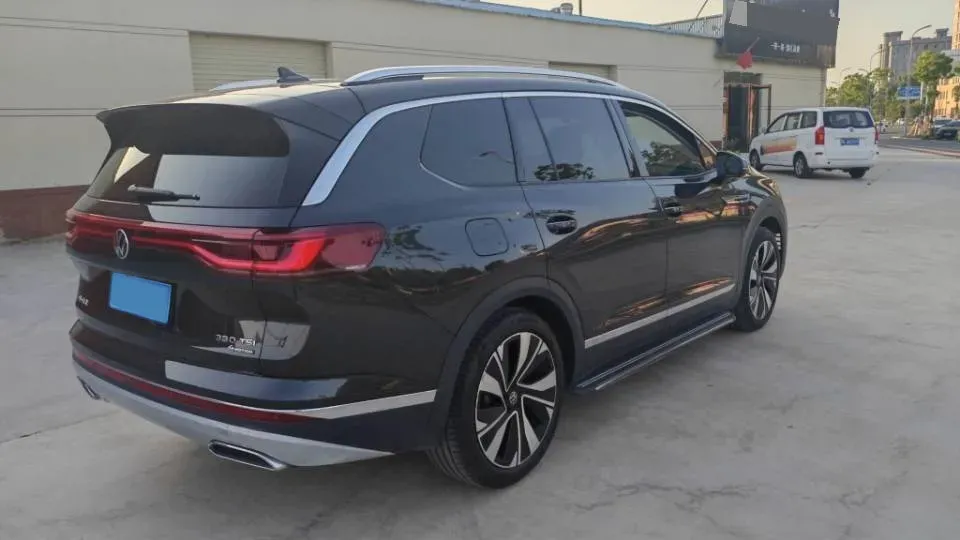 2021 Volkswagen Talagon 2.0T 220HP L4 7DCT,autocango,china used car exporter,china ev exporter,chinese used car exporter,chinese used ev exporter