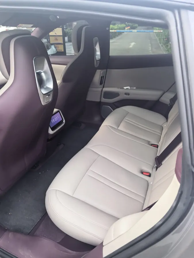 2025 MI YU7 BEV 96.3KWH,autocango,china used car exporter,china ev exporter,chinese used car exporter,chinese used ev exporter