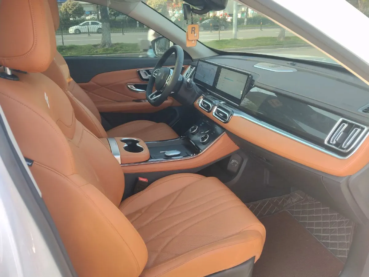 2024 Jetour X70 C-DM 1.5T 156HP L4 2DHT PHEV 19.43KWH,autocango,china used car exporter,china ev exporter,chinese used car exporter,chinese used ev exporter