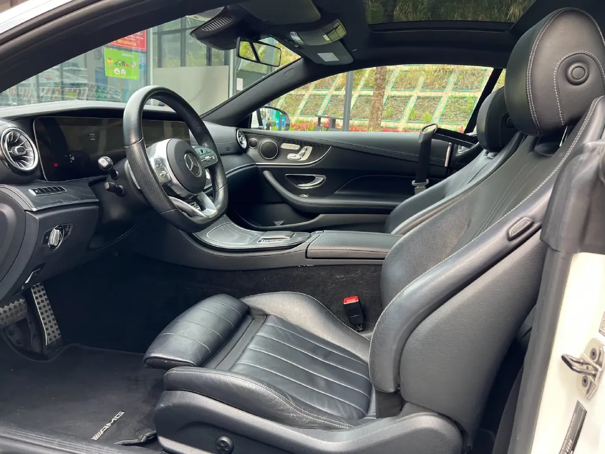 2020 Mercedes-Benz E Class 2.0T 258HP L4 9AT,autocango,china used car exporter,china ev exporter,chinese used car exporter,chinese used ev exporter