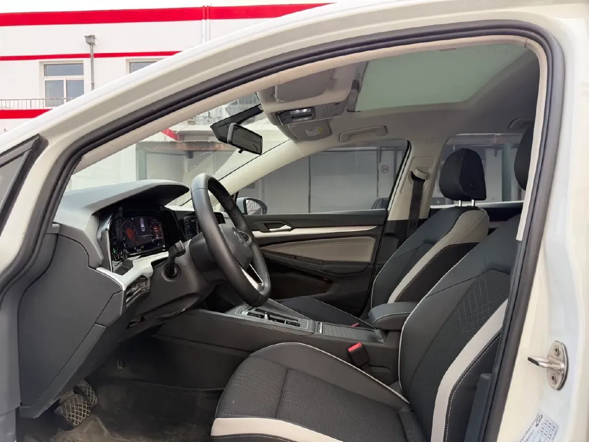 2021 Volkswagen Golf 1.4T 150HP L4 7DCT,autocango,china used car exporter,china ev exporter,chinese used car exporter,chinese used ev exporter