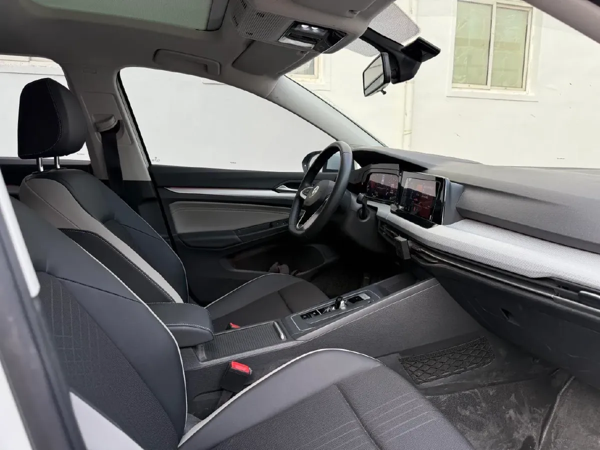 2021 Volkswagen Golf 1.4T 150HP L4 7DCT,autocango,china used car exporter,china ev exporter,chinese used car exporter,chinese used ev exporter