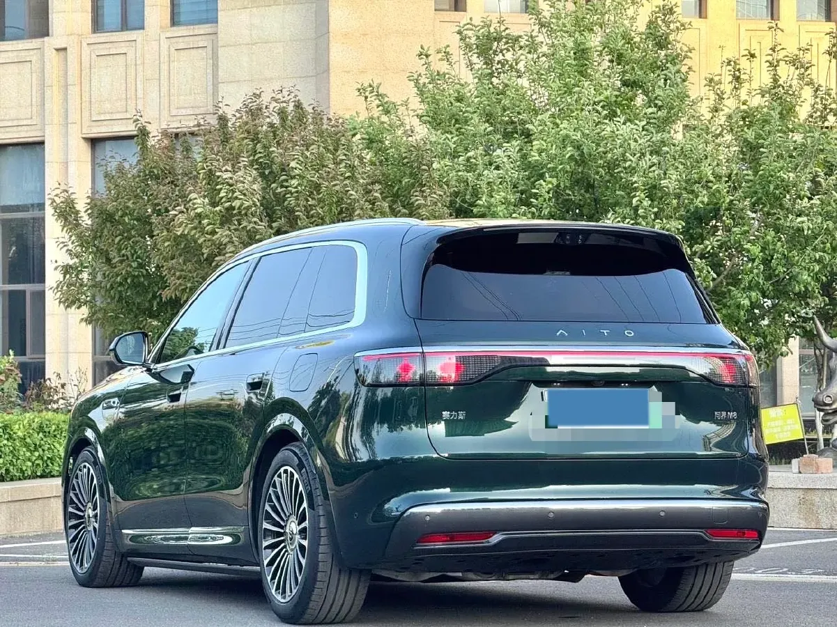 2025 AITO AITO M9 REEV 160HP REEV 52KWH,autocango,china used car exporter,china ev exporter,chinese used car exporter,chinese used ev exporter