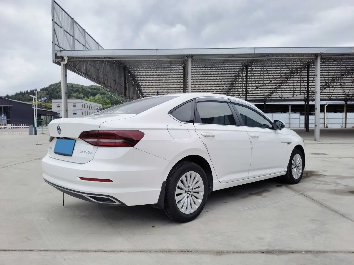 2021 Volkswagen Lavida 1.5L 113HP L4 6AT,autocango,china used car exporter,china ev exporter,chinese used car exporter,chinese used ev exporter