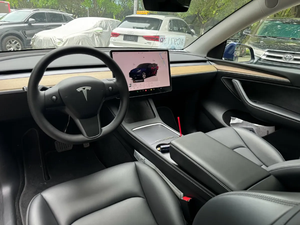2023 Tesla Model Y BEV 78.4KWH,autocango,china used car exporter,china ev exporter,chinese used car exporter,chinese used ev exporter
