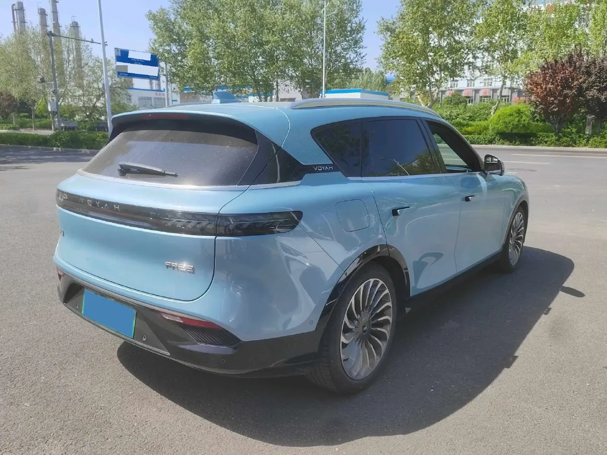 2021 Voyah FREE Range Extended 109HP REEV 33KWH,autocango,china used car exporter,china ev exporter,chinese used car exporter,chinese used ev exporter
