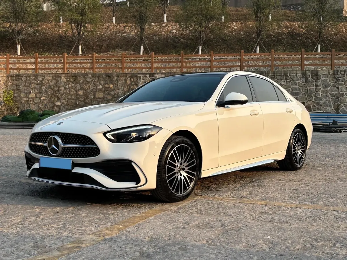2022 Mercedes-Benz C Class 1.5T 204HP L4 9AT,autocango,china used car exporter,china ev exporter,chinese used car exporter,chinese used ev exporter