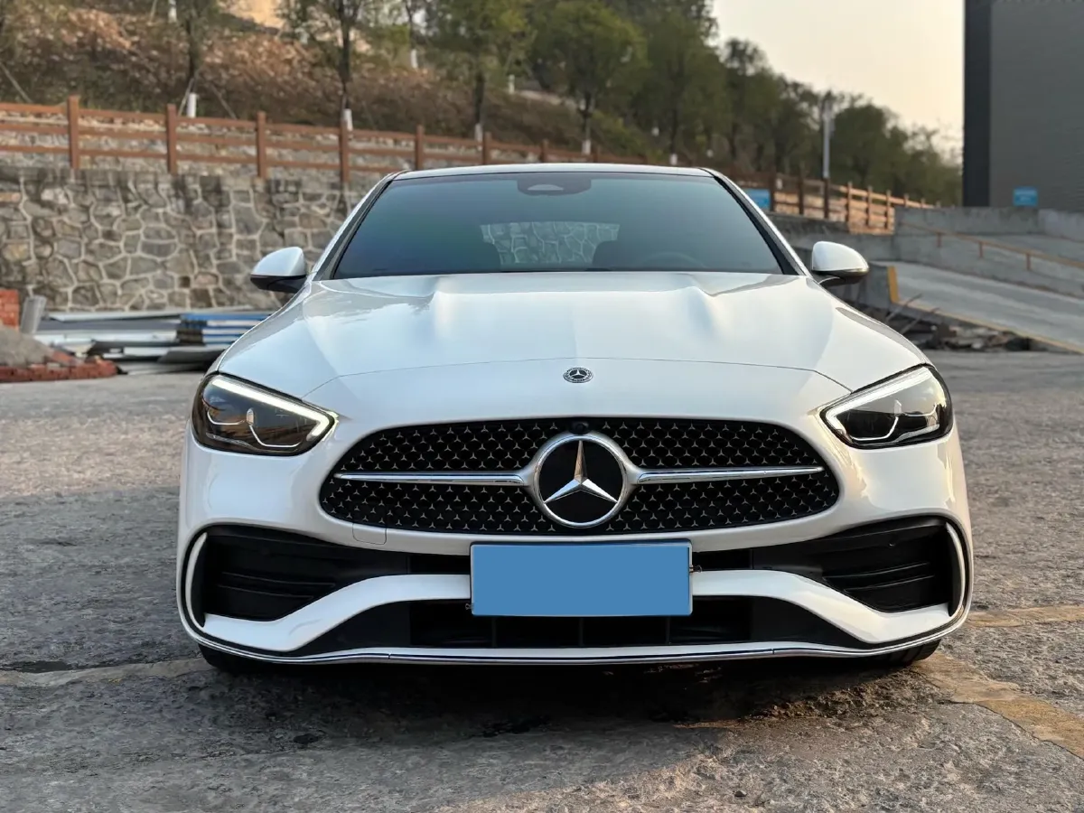 2022 Mercedes-Benz C Class 1.5T 204HP L4 9AT,autocango,china used car exporter,china ev exporter,chinese used car exporter,chinese used ev exporter