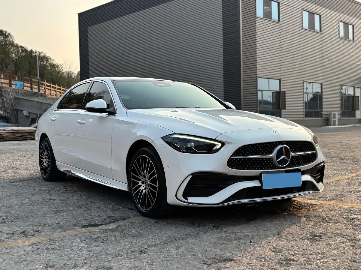2022 Mercedes-Benz C Class 1.5T 204HP L4 9AT,autocango,china used car exporter,china ev exporter,chinese used car exporter,chinese used ev exporter