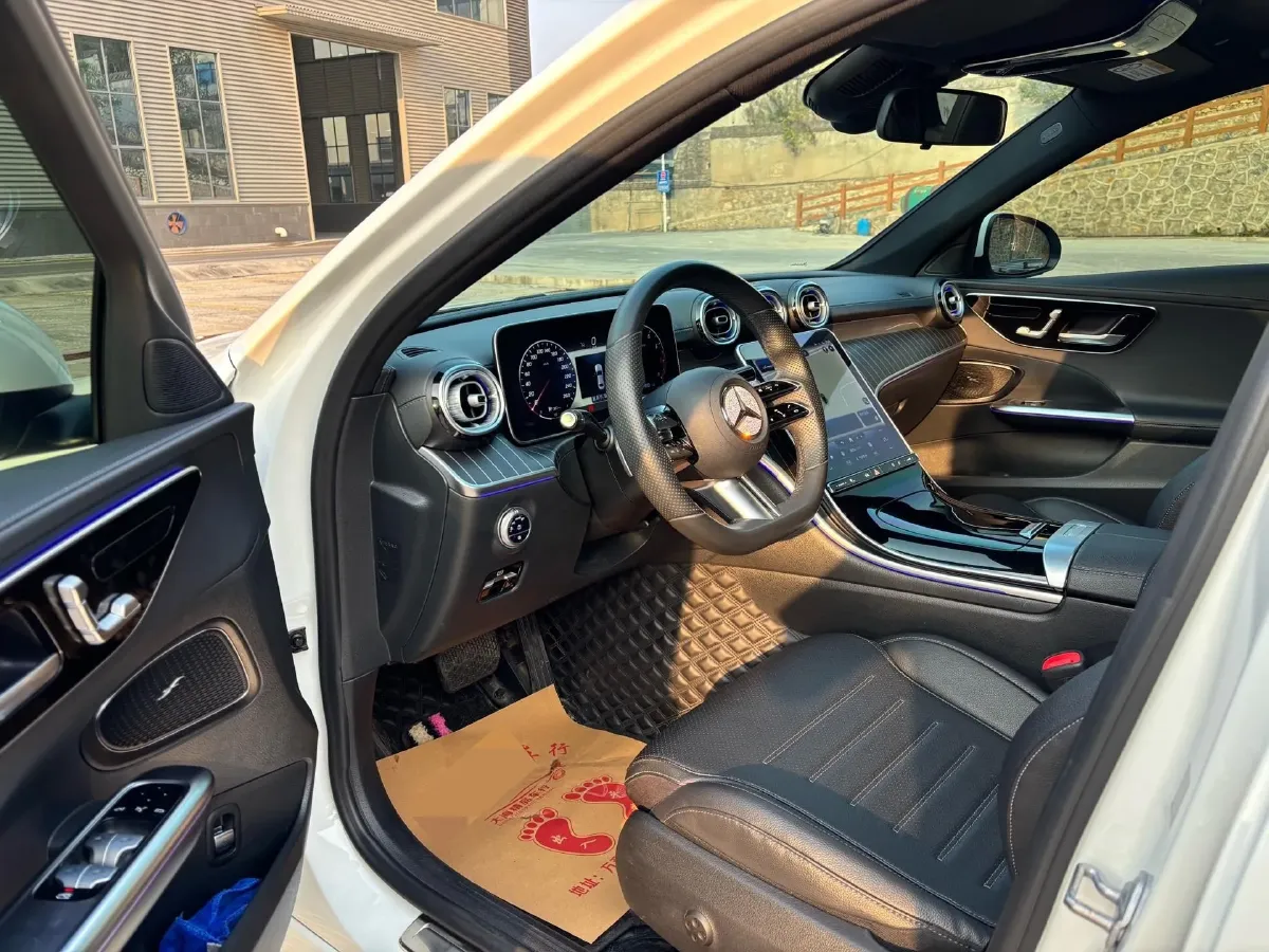 2022 Mercedes-Benz C Class 1.5T 204HP L4 9AT,autocango,china used car exporter,china ev exporter,chinese used car exporter,chinese used ev exporter