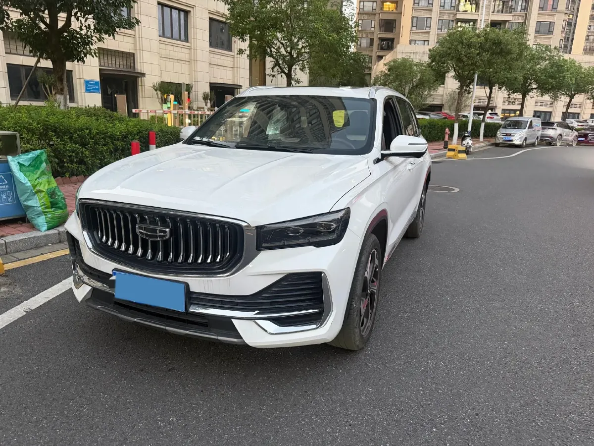 2021 Geely Monjaro 2.0T 218HP L4 7DCT,autocango,china used car exporter,china ev exporter,chinese used car exporter,chinese used ev exporter