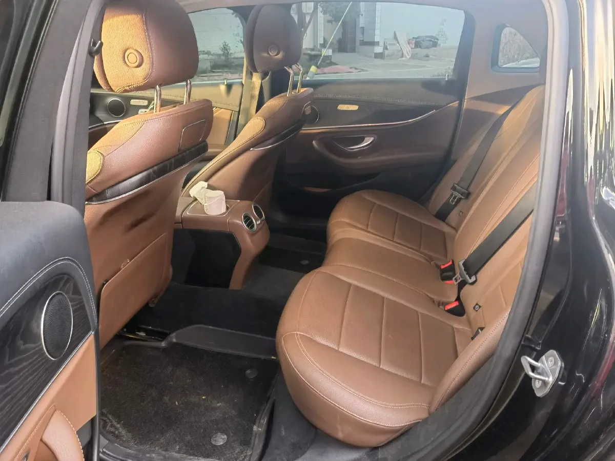 2020 Mercedes-Benz E Class 2.0T 258HP L4 9AT,autocango,china used car exporter,china ev exporter,chinese used car exporter,chinese used ev exporter