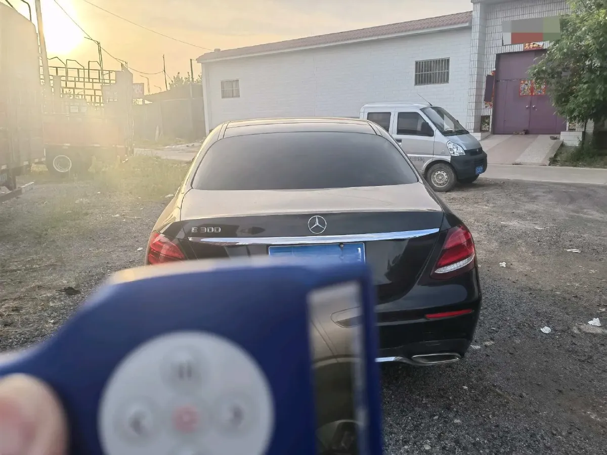 2020 Mercedes-Benz E Class 2.0T 258HP L4 9AT,autocango,china used car exporter,china ev exporter,chinese used car exporter,chinese used ev exporter