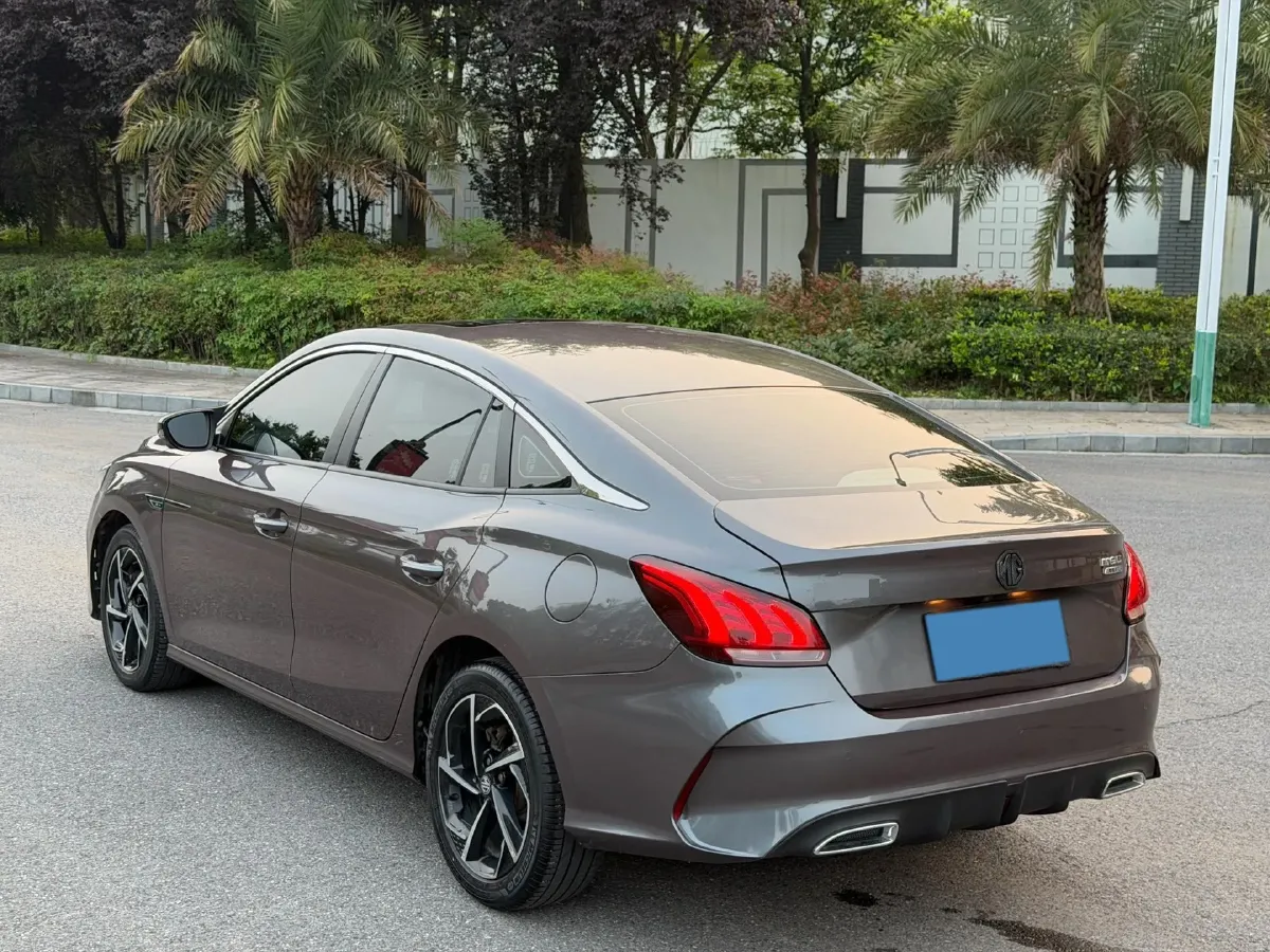 2021 MG 5 1.5T 173HP L4 7DCT,autocango,china used car exporter,china ev exporter,chinese used car exporter,chinese used ev exporter