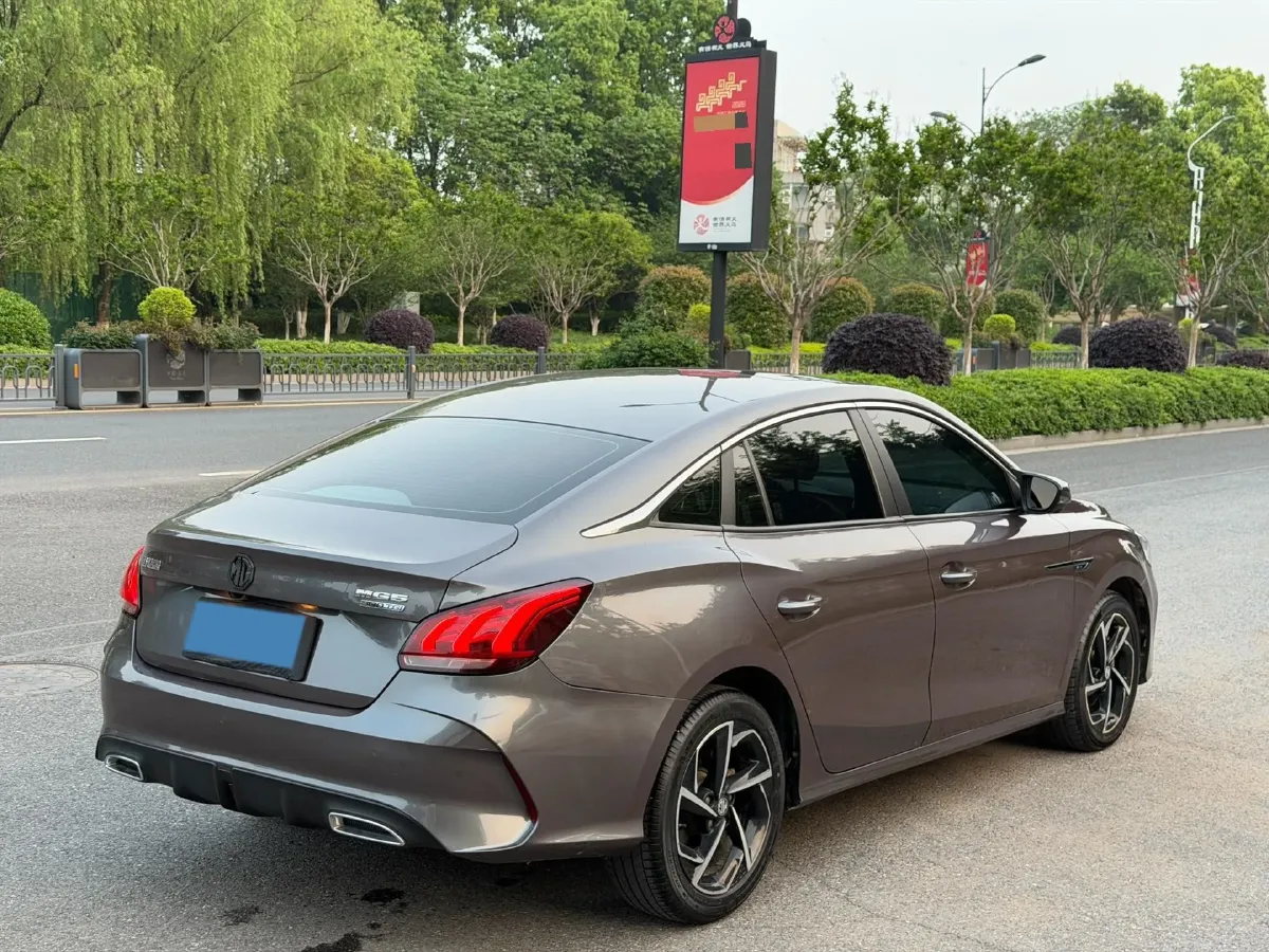 2021 MG 5 1.5T 173HP L4 7DCT,autocango,china used car exporter,china ev exporter,chinese used car exporter,chinese used ev exporter